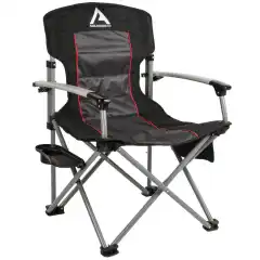 Laget av kraftig nylon - oxford weave - og polstrede sømmer er dette kanskje campens behagligste stol. Stålrammen gjør den sterkere og stivere slik at denne ikke faller sammen etter første turen utenfor plattingen hjemme - den tåler faktisk 150kg. Vattert rygg og sete så du ikke blir kald i ryggen når du sitter ved bålet. Nytt på denne modellen er det lille brettet på siden til å sette kaffekoppen og brødskiva, den har brodert ARB Sport logo øverst på stolryggen, kjekke lommer på siden som du kan glemme telefonen i og ikke finne igjen før neste overland-tur :-)<br><br>Bak på ryggen kan du legge favorittmagasinet i en egen lomme med mesh-front.<br><br>Obligatorisk på #Norgesferien