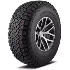 BF Goodrich All Terrain-dekket (Ko2) fikk oppdatert mønster for bare noen år siden og har blitt en umiddelbar suksess. Dekket har fått en oppdatert og forbedret sidevegg, 20% faktisk, som tåler mer og som gir bedre grep. I tillegg har det nye mønsteret gitt opptil 19% bedre trekkraft.<br><br>Dekket er perfekt for deg som av og til ferdes utenfor vei, men som stort sett holder deg innenfor de hvite linjene (langs veien)<br><br>BF Goodrich All Terrain Ko2 er "M+S Track", snøkrystall og Snow-Peak merket.<br><br>Les mer om dekket hos <a href="https://www.bfgoodrich.no/no/sortiment/SUV-4x4-dekk/BFGoodrich-All-Terrain-T-A-sup-KO2-sup" target="_blank" rel="noopener noreferrer">BF Goodrich</a>