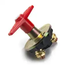 Hovedbryter for enkelt å kunne kutte strømtilførsel til vinsj og annet utstyr som bruker mye strøm.