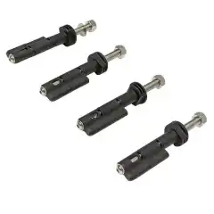 Med disse originale Maxtrax festene monterer du enkelt kjørebroene på et takrack. Stable broene på hverandre og legg dem på disse fire festene som passer med fire små hull i hvert hjørne av kjørebroene. Så låser du enkelt fast ved å vri om slik at de ikke faller av.