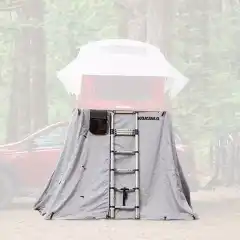 Det er ikke alle som behøver annex, du har kanskje teltet montert på en tilhenger eller på planet bak på pick-up'en og dermed blir teltet montert for lavt til at du får bruk for et anneks. Dersom du monterer takteltet på taket og har plass er dette en smart måte å utnytte plassen under teltet på.