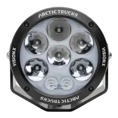 <span class="ui-provider bjk bjl c d e f g h i j k l m n o p q r s t bjm bjn w x y z ab ac ae af ag ah ai aj ak" dir="ltr">Vision X Adventure Light Cannon-serien kombinerer overlegent fjernlys med den patenterte reflektor-teknologien, og lysspredning basert på elliptisk optikk.</span> Adventure Light Cannon-serien er en kraftig lampe som gir optimalt lys i alle terreng. Lampen har en matt bakgrunnsbelyst «halo» og er montert i en robust 4-bolts stål-brakett.<br><br>Lampen rekker ekstremt langt, samtidig som den gir et mykt og balansert lysbilde, noe som er viktig dersom du sitter lenge å kjører i mørket.<br><br>Disse lampene har muligheten for 45° lysjustering i høyden, som sikres med et 4-bolts låsesystem.<br><br>Robust ekstralys fra Vision X, opprinnelig laget for lastebiler som kjører langtransport, men som i et krevende marked etterhvert har blitt adoptert av 4×4 miljøet.