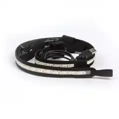 Make your Basecamp shine! Monter SunBelt-lyslisten i SkyRise-teltet, eller utenfor SkyRise, eller omtrent hvor som helst rundt i leiren. Den fleksible LED-remsen har en stoffhylse med justerbare stropper for enkel montering. Den 1 meter lange USB-kabelen kan drives med en 5-volt USB-strømkilde (ikke inkludert)