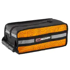 ARB’s Micro Recovery Bag er ideel til å samle de små tingene som for eksempel kasteblokk, kjetting, sjakler, softsjakler eller annet selvbergningsutstyr – så har du alt det på ett sted.