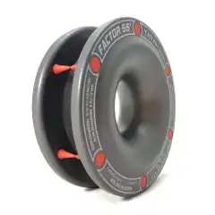 Et lettere og dermed tryggere alternativ til tradisjonelle tunge kasteblokker.<br>Brukes til å doble trekkraften eller omdirigere linjen.<br>For vinsjtau fra 8 til 12 mm.