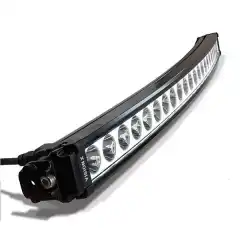 XPL er en slank LED-rampe for diskret montering på moderne biler hvor mye lys er ønsket uten å ta for mye plass.<br>XPL Halo har en enkel rad med de samme kraftige 5 watt CREE dioder som PX rampen, samt en pen lysende halo effekt rundt reflektoren.<br><br>XPL Halo har et buet design som gjør seg bedre på moderne biler samt at lyset  sprer seg bredere, noe som gjør rampen til et utmerket valg for de som ønsker litt mer lys også i grøftekanten.<br><br>Leveres med ledningsnett, DT kontakt, bryter og 12v rele.